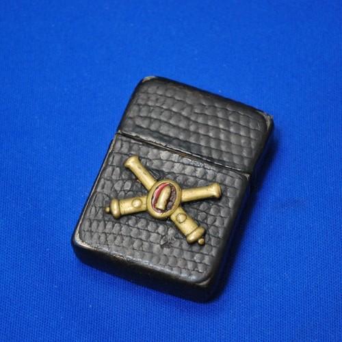 ブラック・クラッケル　フルレザーラップ 　ピンズ貼り【ZIPPO】