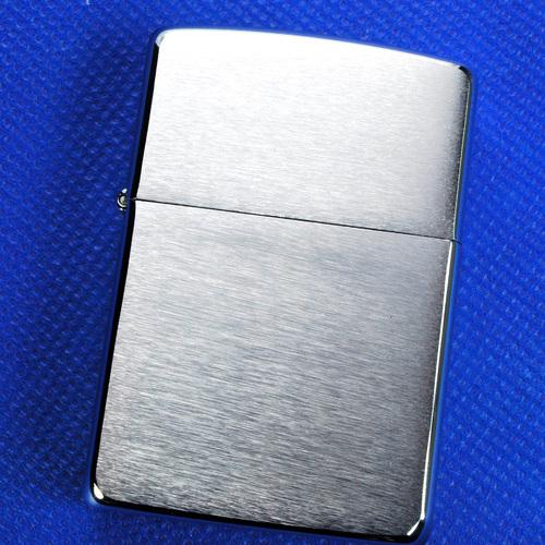 1995年 ＃200 プレーン無地　MIB（元箱入りの新品）【ZIPPO】