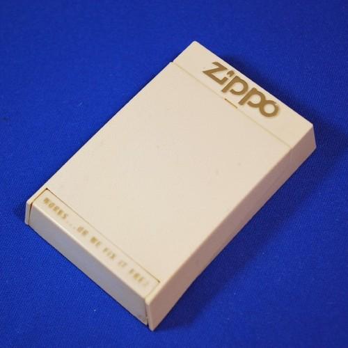 アイボリー・プラケース　最初期モデル　再入荷 ！！【ZIPPO】