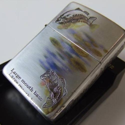 珍品　ペイント　エラー 【ZIPPO】