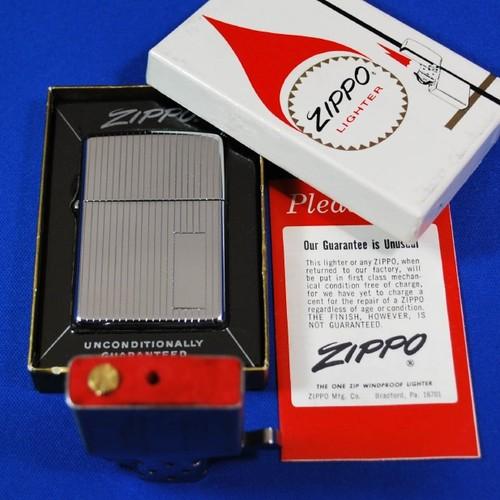 1966年　赤フェルト　エンジンターン【ZIPPO】