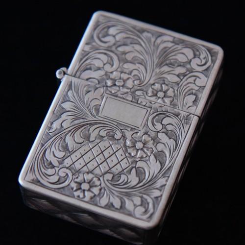 イタリア製 シルバー手彫り 全面彫刻【ZIPPO】